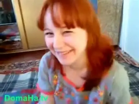 Парень заставил свою девушку чтобы она отсосала у него член